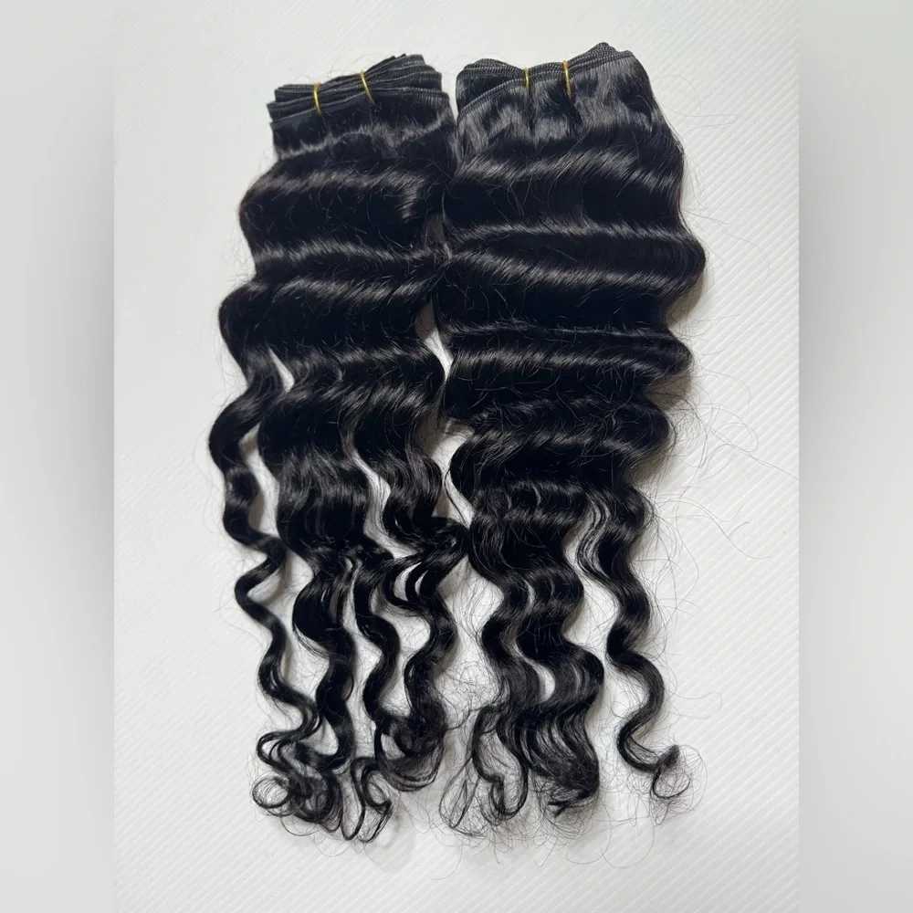 20 In 100% Human Hair Extensions  two  Bundles  Loose deep Black